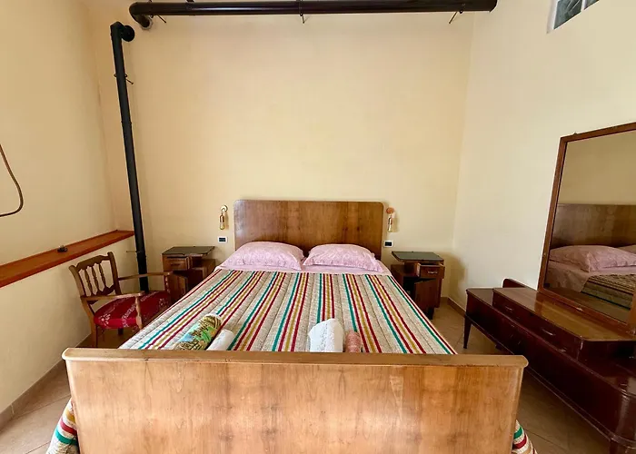 Dimora - L Antico Fienile Del Castello